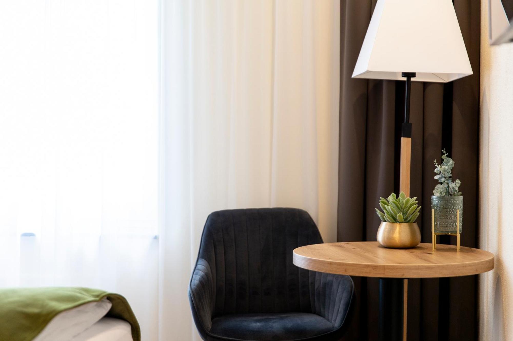 Stadthotel Lichtenfels Лихтенфельс Номер фото