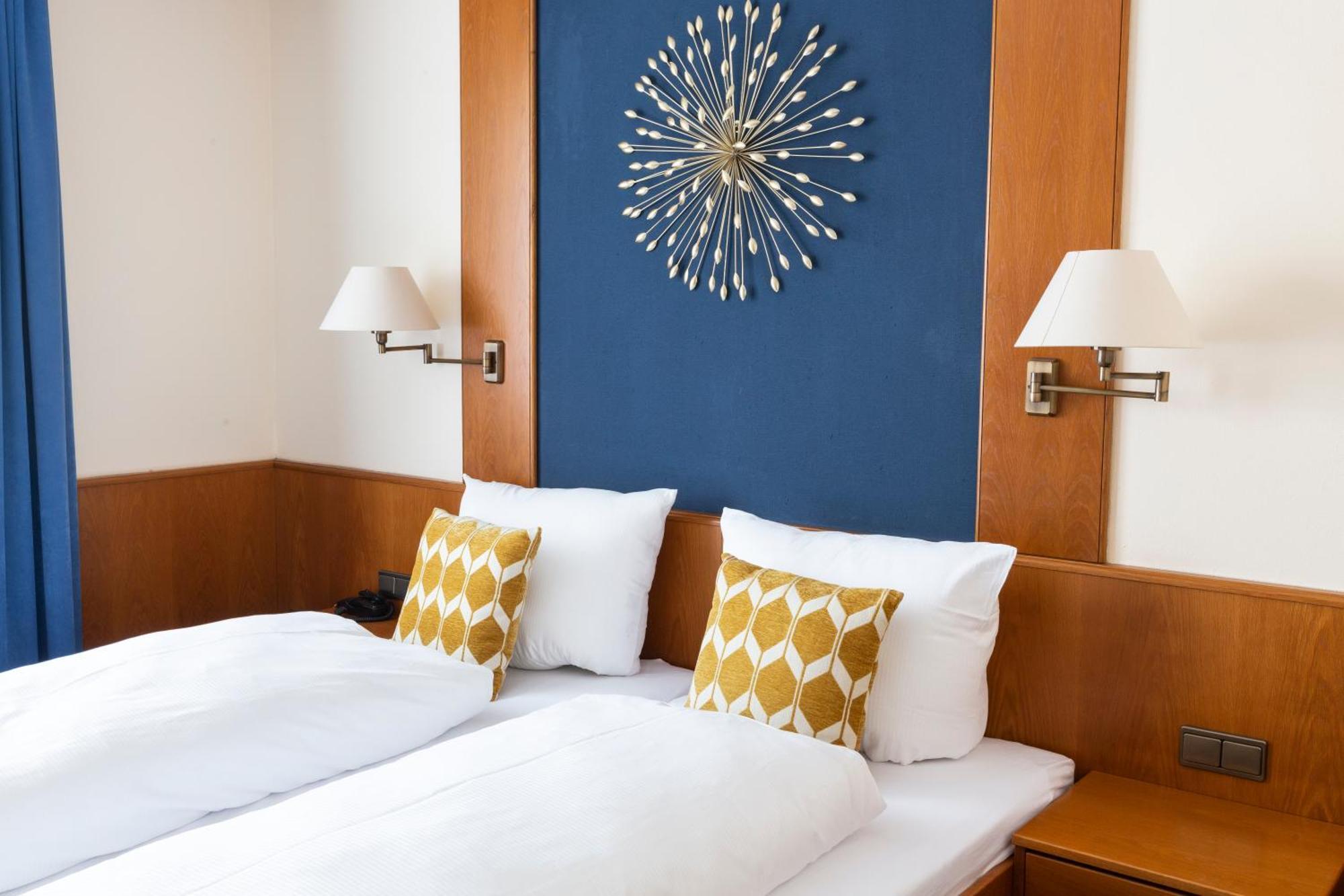 Stadthotel Lichtenfels Лихтенфельс Номер фото